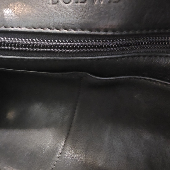 Loewe ♡Anagram Amazona Bag, Black Suede & Leather, Italy, Quiet Luxury - Picture 6 of 16